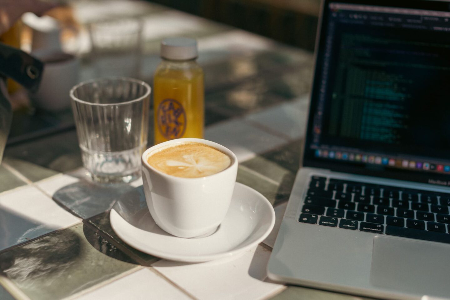 Salesgroup-fika